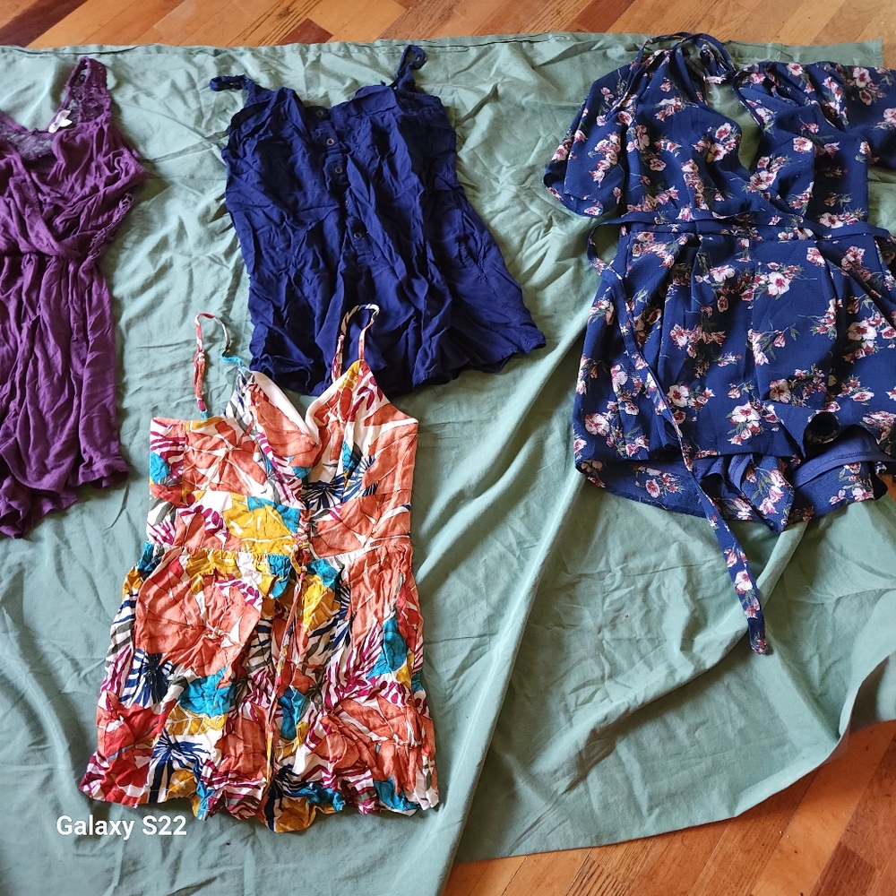 Rompers